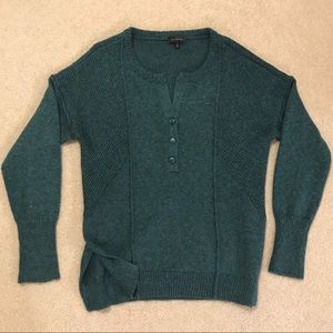 Express - perfect for leggings! High slit sides.